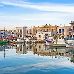 Endearing Naxos Quadruple Private Balcony Center Appartement Naxos City