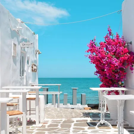 アパート Endearing Naxos Quadruple Private Balcony Center Naxos City